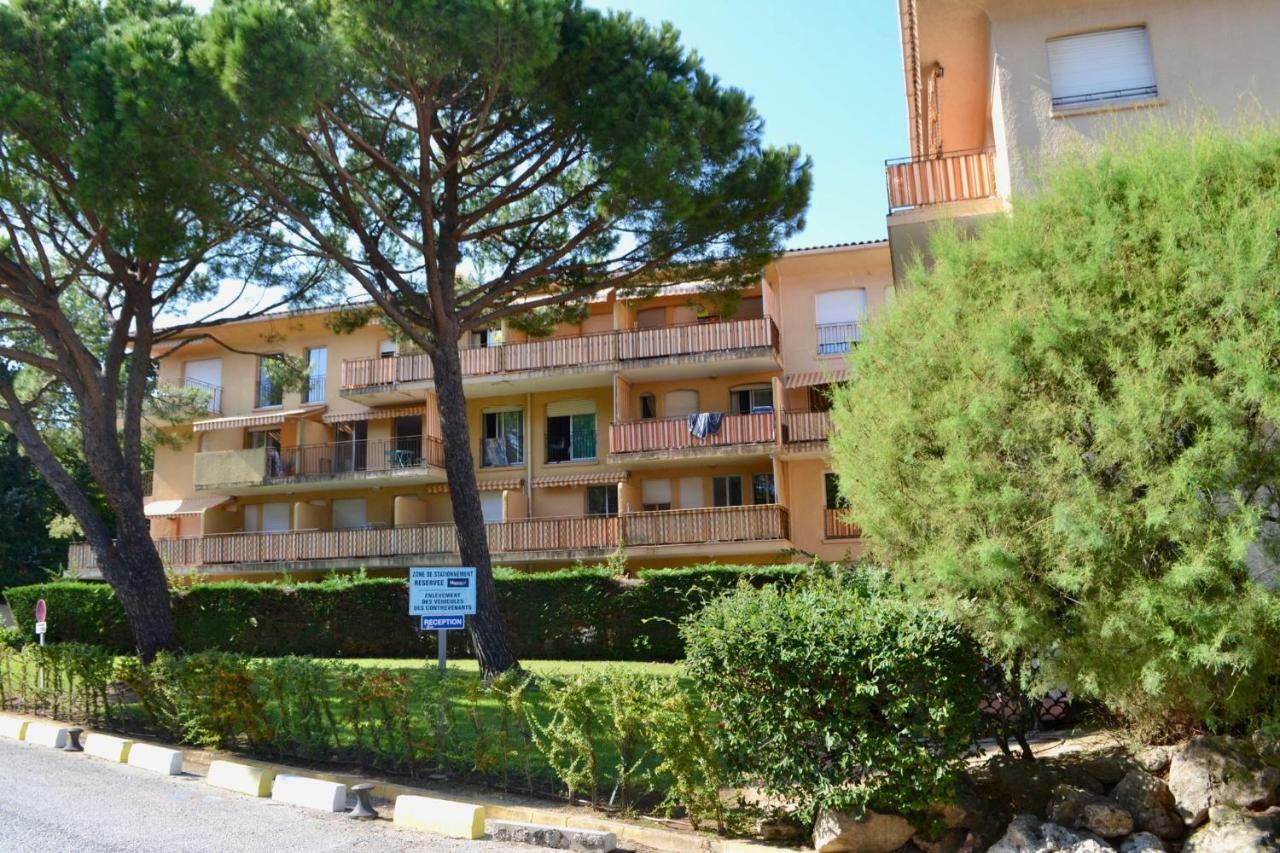 Apartment Eden Park Saint-Tropez Exterior photo